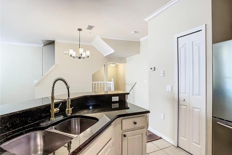 Condominio en venta en Maitland, Florida, 2 dormitorios, 118.91 m2 № 1744113 - foto 12