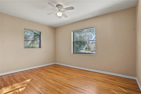 Villa ou maison à vendre à Saint Petersburg, Floride: 2 chambres, 82.03 m2 № 2418948 - photo 16