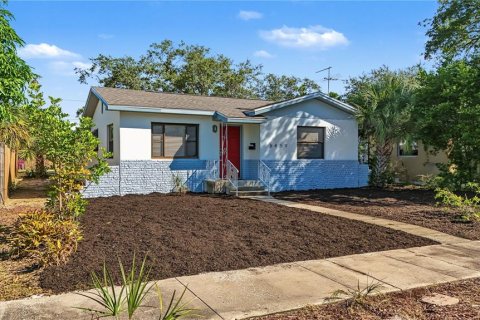 Villa ou maison à vendre à Saint Petersburg, Floride: 2 chambres, 82.03 m2 № 2418948 - photo 2