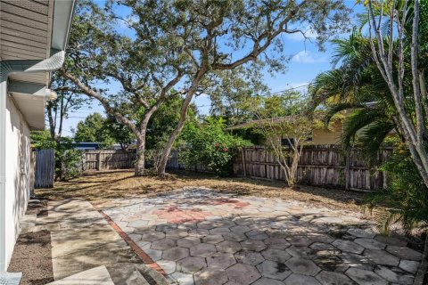 Villa ou maison à vendre à Saint Petersburg, Floride: 2 chambres, 82.03 m2 № 2418948 - photo 20