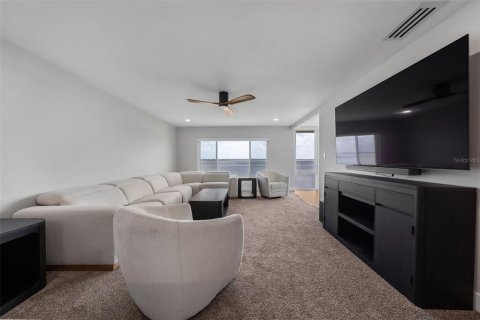 Copropriété à vendre à Longboat Key, Floride: 2 chambres, 121.89 m2 № 2341559 - photo 10