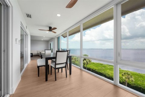 Copropriété à vendre à Longboat Key, Floride: 2 chambres, 121.89 m2 № 2341559 - photo 14