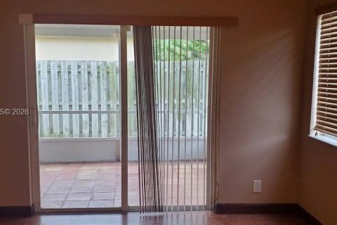 House in Weston, Florida 3 bedrooms, 174.01 sq.m. № 2189495 - photo 13