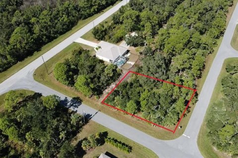 Land in Port Charlotte, Florida № 2161041