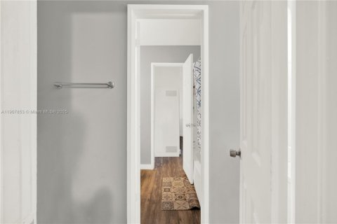 Купить кондоминиум в Хомстед, Флорида 2 спальни, 80.17м2, № 1965724 - фото 9