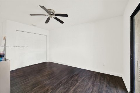 Купить кондоминиум в Хомстед, Флорида 2 спальни, 80.17м2, № 1965724 - фото 16