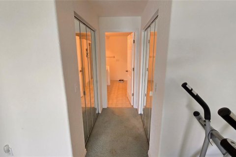 Townhouse in Tierra Verde, Florida 3 bedrooms, 198.81 sq.m. № 2166993 - photo 30