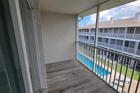 Townhouse in Tierra Verde, Florida 3 bedrooms, 198.81 sq.m. № 2166993 - photo 26