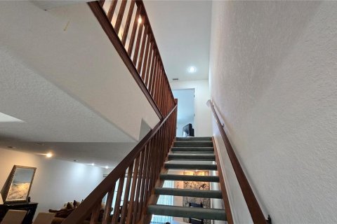 Townhouse in Tierra Verde, Florida 3 bedrooms, 198.81 sq.m. № 2166993 - photo 23