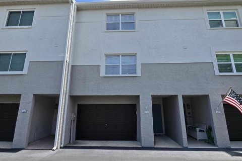 Townhouse in Tierra Verde, Florida 3 bedrooms, 198.81 sq.m. № 2166993 - photo 2