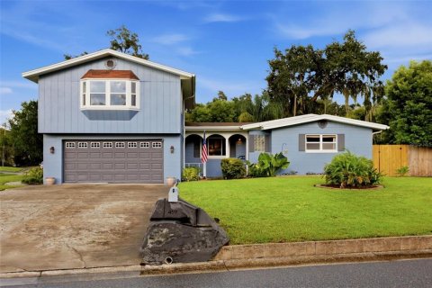 Casa en Orlando, Florida 5 dormitorios, 257.43 m2 № 2371050