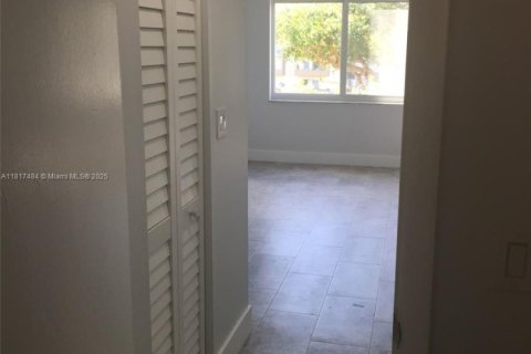 Copropriété à vendre à Miami, Floride: 1 chambre, 66.15 m2 № 1781616 - photo 13