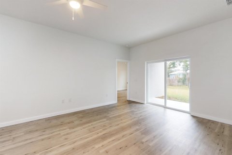 Villa ou maison à vendre à Vero Beach, Floride: 3 chambres, 123.1 m2 № 2085204 - photo 8