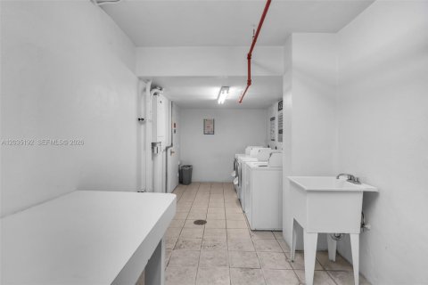 Copropriété à vendre à Sunny Isles Beach, Floride: 1 chambre, 93.37 m2 № 2154290 - photo 17