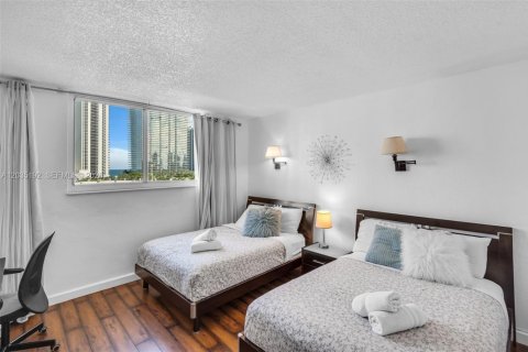 Copropriété à vendre à Sunny Isles Beach, Floride: 1 chambre, 93.37 m2 № 2154290 - photo 14