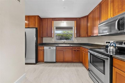 Adosado en venta en Dunedin, Florida, 3 dormitorios, 151.43 m2 № 1584645 - foto 7