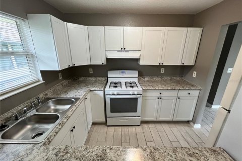 Casa en alquiler en Ocala, Florida, 3 dormitorios, 92.9 m2 № 1913681 - foto 4