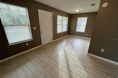 Casa en alquiler en Ocala, Florida, 3 dormitorios, 92.9 m2 № 1913681 - foto 2