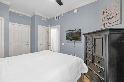Condo in Four Corners, Florida, 3 bedrooms № 2155710 - photo 17