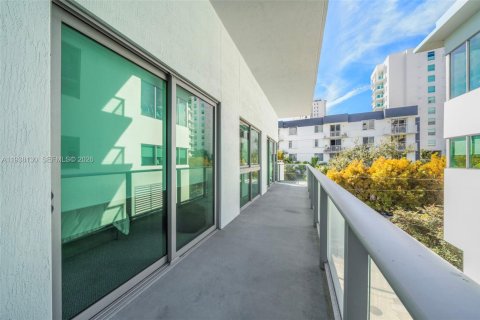 Copropriété à louer à Miami, Floride: 2 chambres, 89.37 m2 № 1996031 - photo 24
