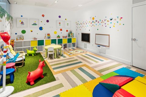 Copropriété à louer à Miami, Floride: 2 chambres, 89.37 m2 № 1996031 - photo 29