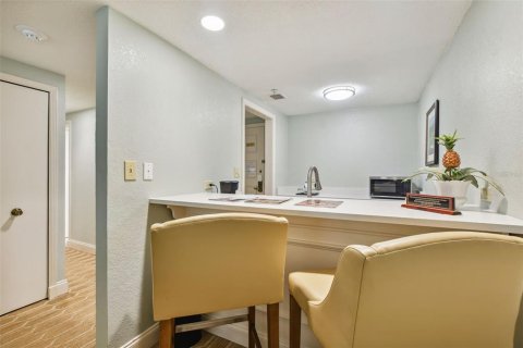 Купить кондоминиум в Палм-Харбор, Флорида 3 комнаты, 56.67м2, № 1580515 - фото 11