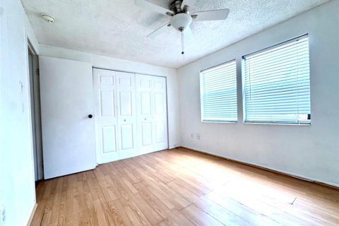 Condo in Oldsmar, Florida, 2 bedrooms  № 2222177 - photo 7