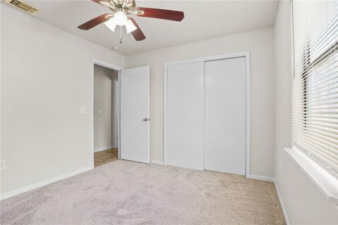 Villa ou maison à vendre à Deltona, Floride: 4 chambres, 163.42 m2 № 2305965 - photo 29