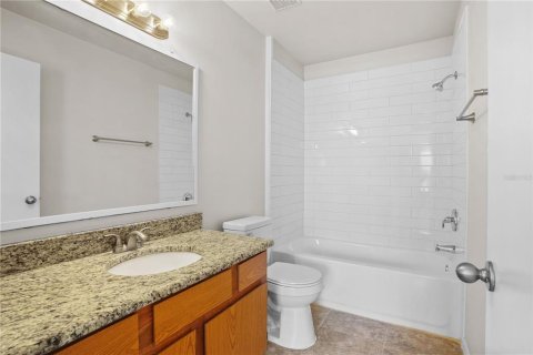 Villa ou maison à vendre à Deltona, Floride: 4 chambres, 163.42 m2 № 2305965 - photo 24