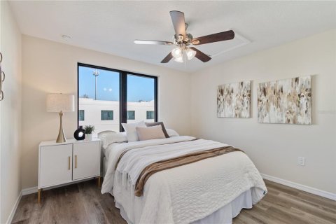 Touwnhouse à vendre à Tampa, Floride: 3 chambres, 161.37 m2 № 2111034 - photo 25