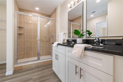 Touwnhouse à vendre à Tampa, Floride: 3 chambres, 161.37 m2 № 2111034 - photo 21