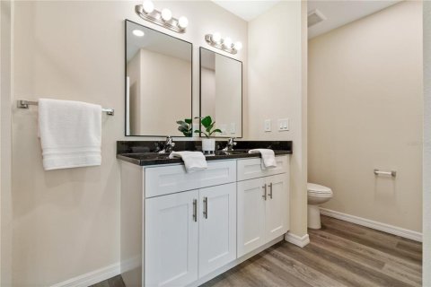 Touwnhouse à vendre à Tampa, Floride: 3 chambres, 161.37 m2 № 2111034 - photo 20