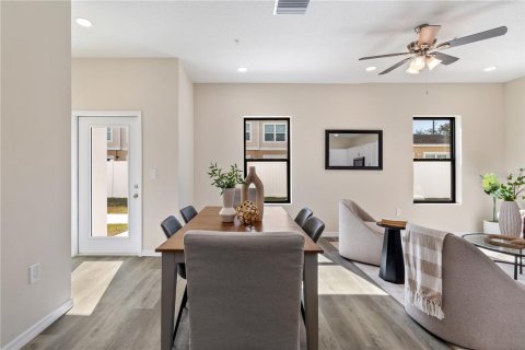 Touwnhouse à vendre à Tampa, Floride: 3 chambres, 161.37 m2 № 2111034 - photo 15