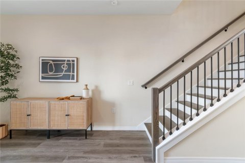 Touwnhouse à vendre à Tampa, Floride: 3 chambres, 161.37 m2 № 2111034 - photo 6