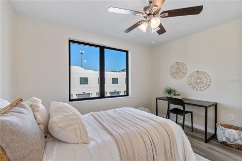 Touwnhouse à vendre à Tampa, Floride: 3 chambres, 161.37 m2 № 2111034 - photo 23