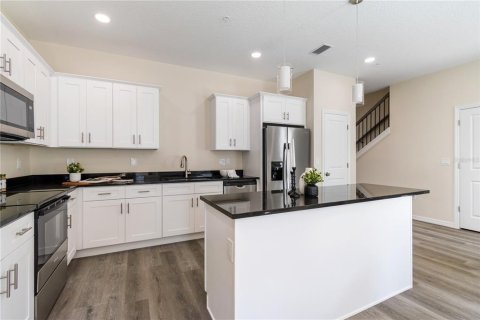 Touwnhouse à vendre à Tampa, Floride: 3 chambres, 161.37 m2 № 2111034 - photo 10