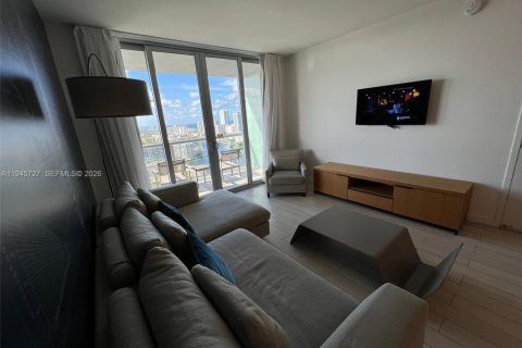 Condo in Hallandale Beach, Florida, 2 bedrooms  № 2263822 - photo 10