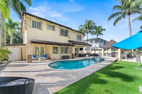 Casa en venta en Miami Lakes, Florida, 4 dormitorios, 251.02 m2 № 1490920 - foto 3