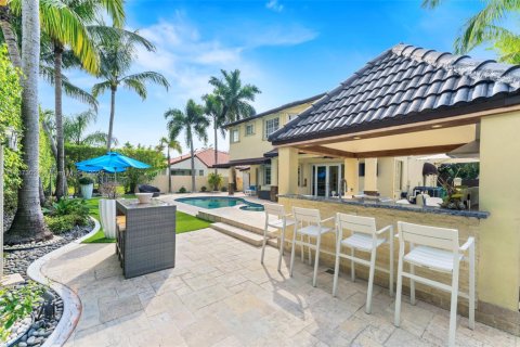 Casa en venta en Miami Lakes, Florida, 4 dormitorios, 251.02 m2 № 1490920 - foto 2