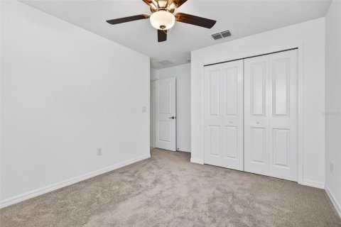 House in Zephyrhills, Florida 4 bedrooms, 180.14 sq.m. № 1787910 - photo 29
