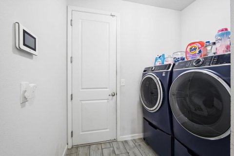 Купить виллу или дом в Оберндейл, Флорида 8 комнат, 184.97м2, № 2147802 - фото 23