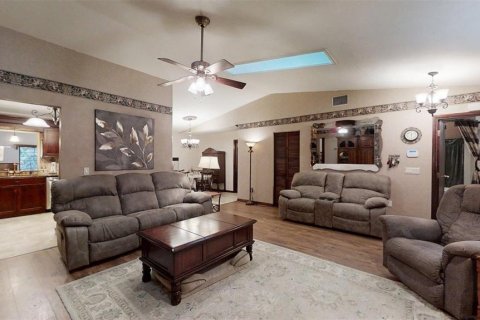 Casa en venta en Crystal River, Florida, 3 dormitorios, 214.7 m2 № 2385803 - foto 19