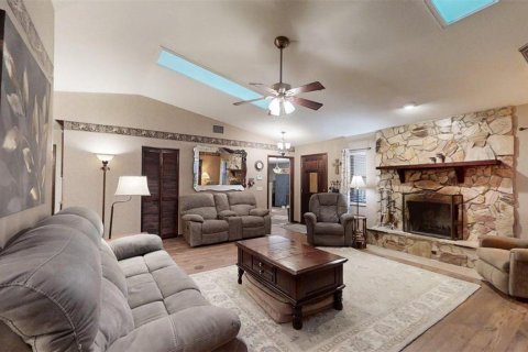 Casa en venta en Crystal River, Florida, 3 dormitorios, 214.7 m2 № 2385803 - foto 21