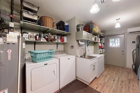 Casa en venta en Crystal River, Florida, 3 dormitorios, 214.7 m2 № 2385803 - foto 16
