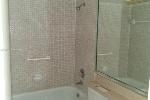 Copropriété à vendre à Pembroke Pines, Floride: 2 chambres № 1864790 - photo 20