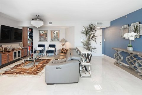 Condominio en venta en Hollywood, Florida, 2 dormitorios, 145.86 m2 № 1970265 - foto 4