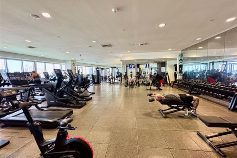 Copropriété à vendre à Miami, Floride: 2 chambres, 88.54 m2 № 1175938 - photo 12