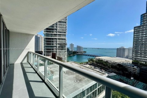Copropriété à vendre à Miami, Floride: 2 chambres, 88.54 m2 № 1175938 - photo 8