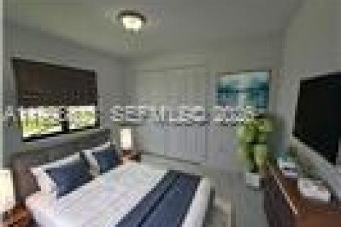 House in Homestead, Florida 3 bedrooms, 120.77 sq.m. № 2067779 - photo 5