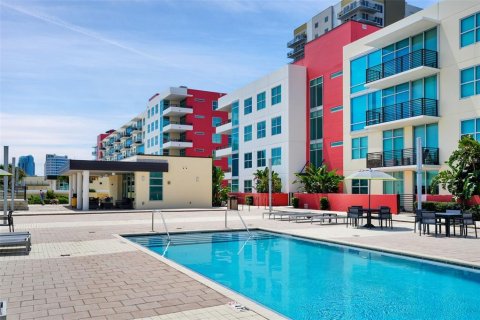Condominio en venta en Tampa, Florida, 2 dormitorios, 97.55 m2 № 2216343 - foto 20